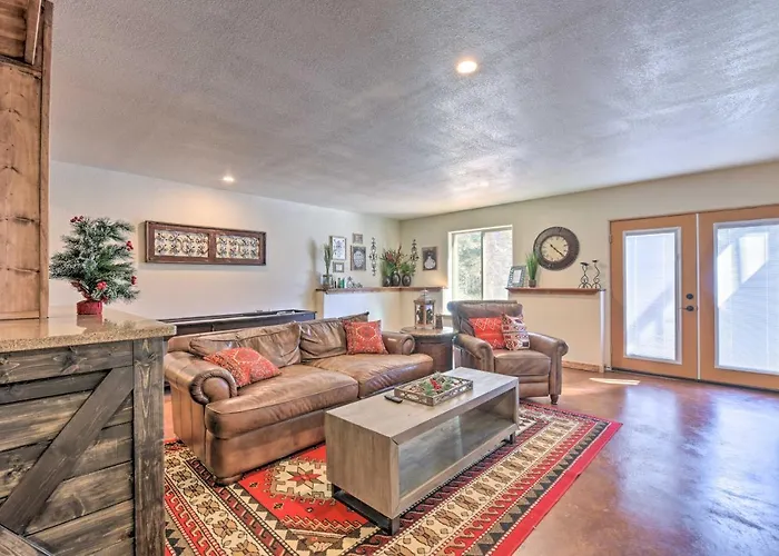 Expansive Angel Fire Retreat: 1 Mi To Fishing!