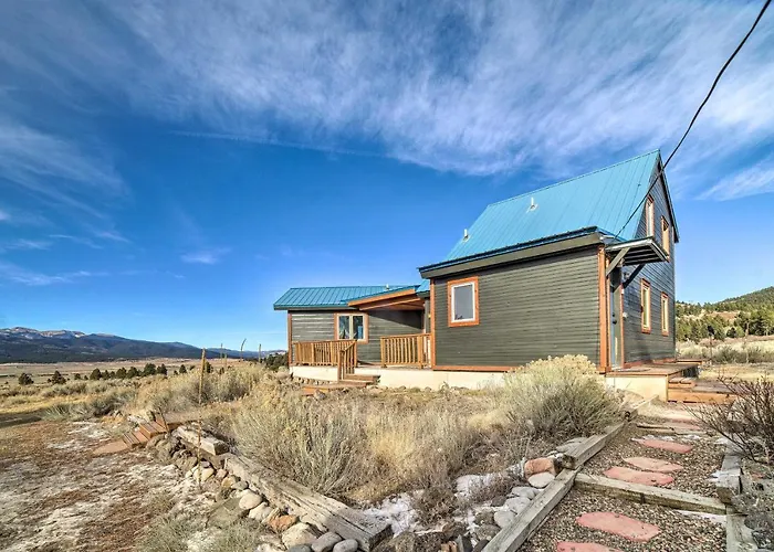 Angel Fire Mtn View Cabin W/ Hot Tub: 2 Mi To Ski