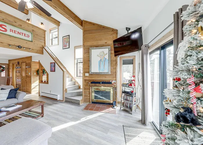 Angel Fire Resort Condo, 400 Feet To Chile Express